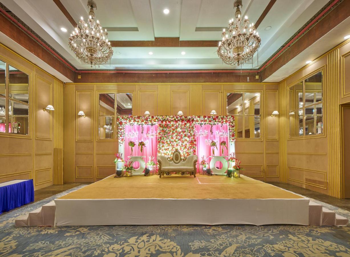 Hotel Hindusthan International, Bhubaneswar Exterior foto