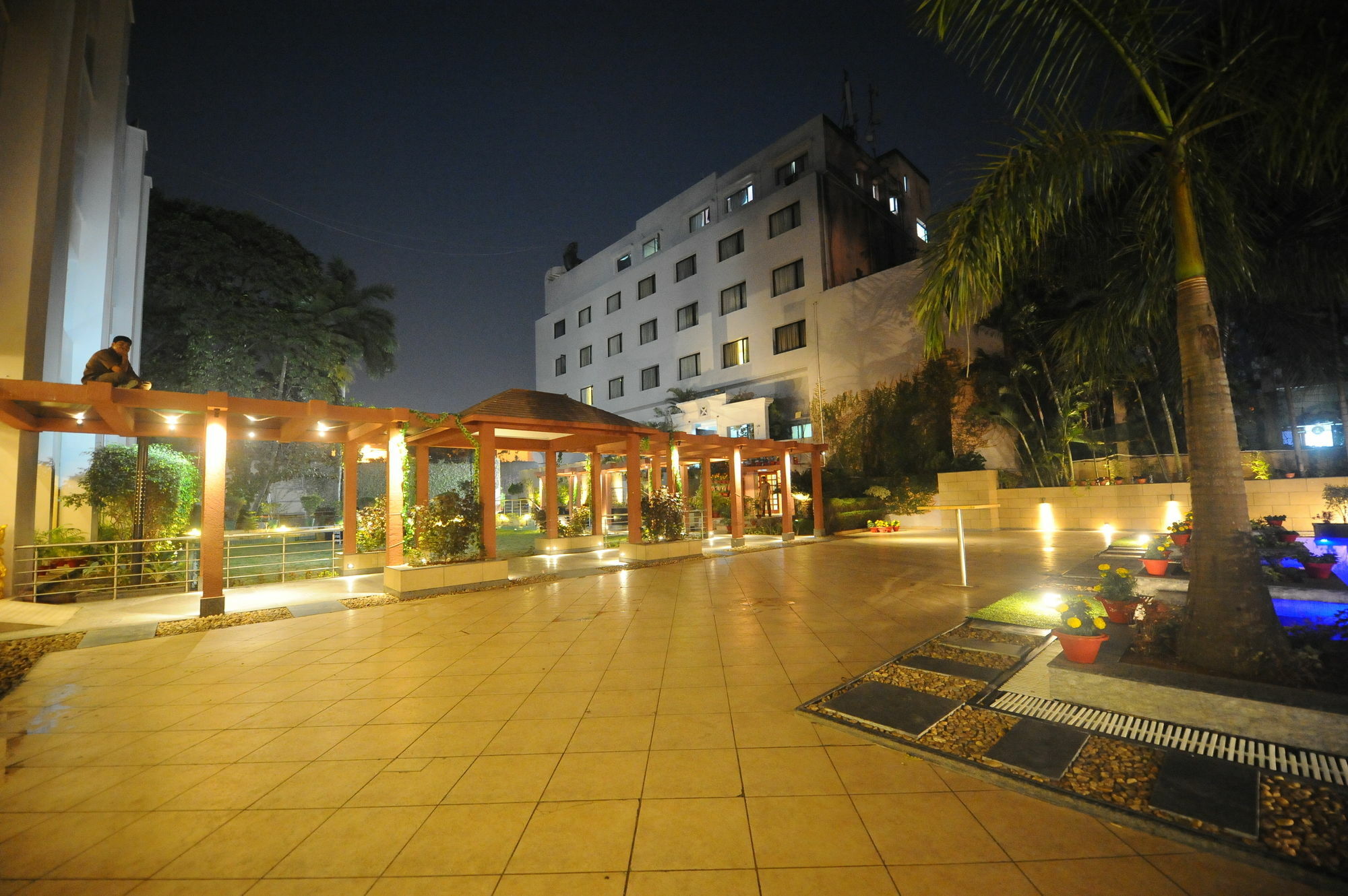 Hotel Hindusthan International, Bhubaneswar Exterior foto